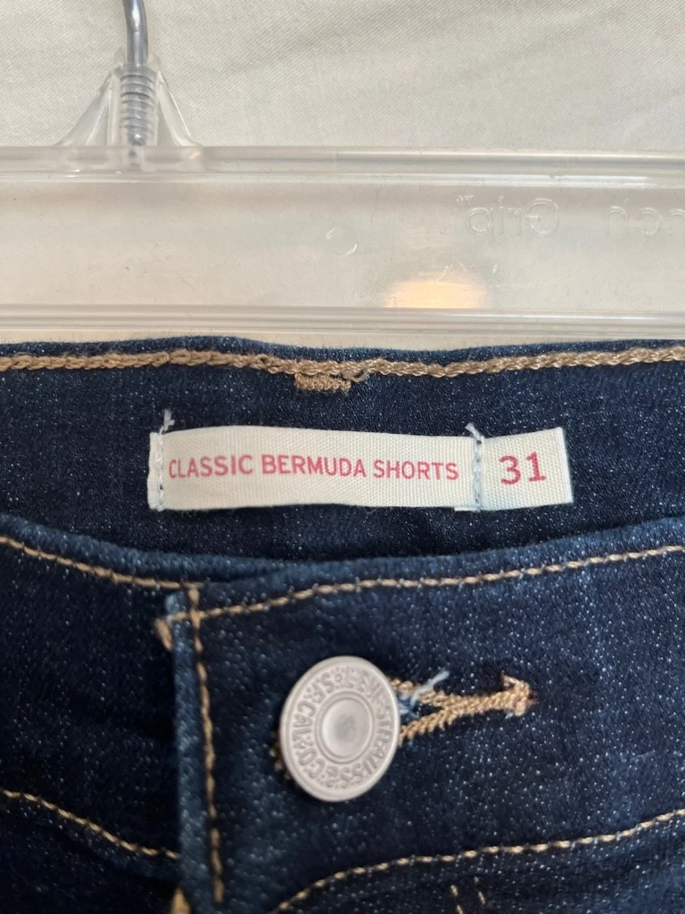 Levi’s Women Classic Bermuda Dark Blue Denim Shorts - Picture 2 of 6